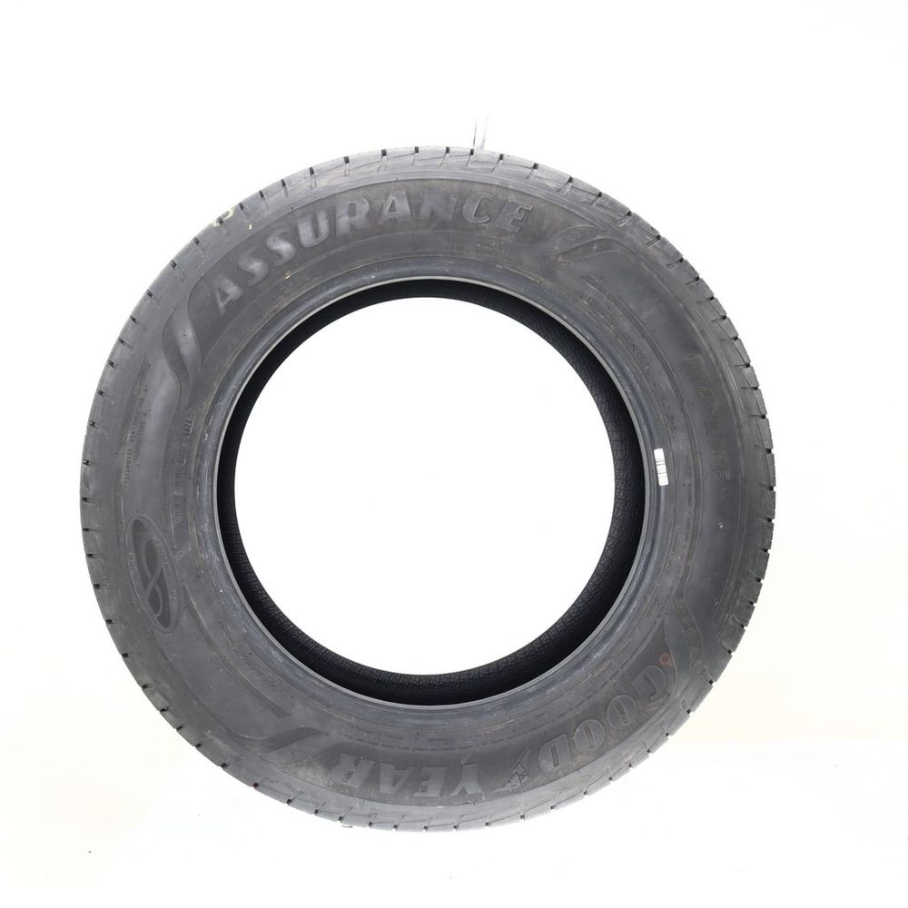 Set of (2) Used 235/65R18 Goodyear Assurance MaxLife 106V - 12-12.5/32 - Image 6
