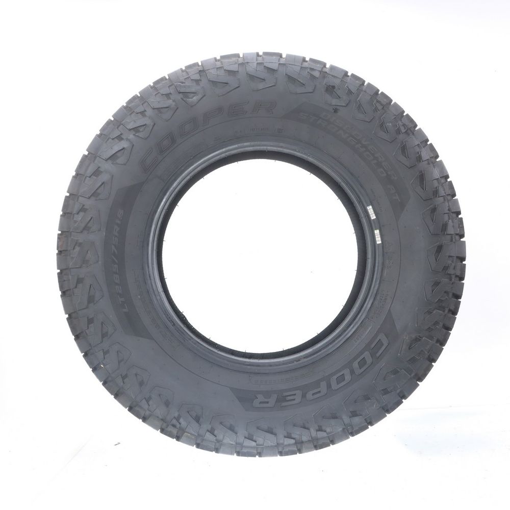 Set of (2) Used LT 285/75R18 Cooper Discoverer Stronghold AT 129/126S E - 17/32 - Image 3