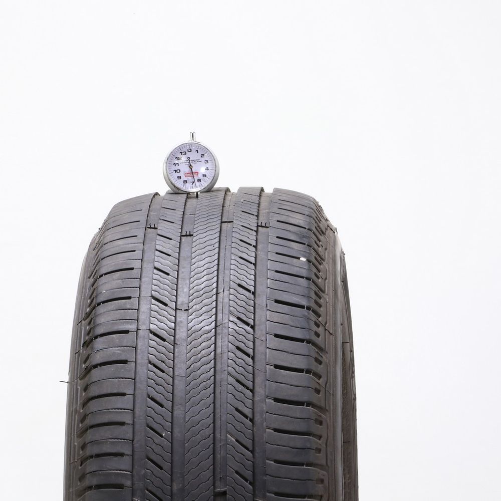 Set of (2) Used 235/65R17 Michelin Premier LTX 104H - 6.5-7.5/32 - Image 2