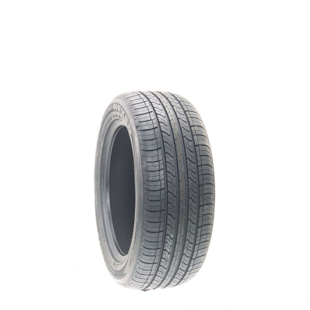 New 235/50R17 Nexen Classe Premiere CP672 96V - Image 1