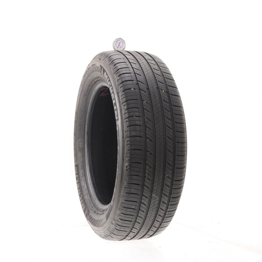 Set of (2) Used 235/60R18 Michelin Premier A/S 103H - 7.5-8/32 - Image 1
