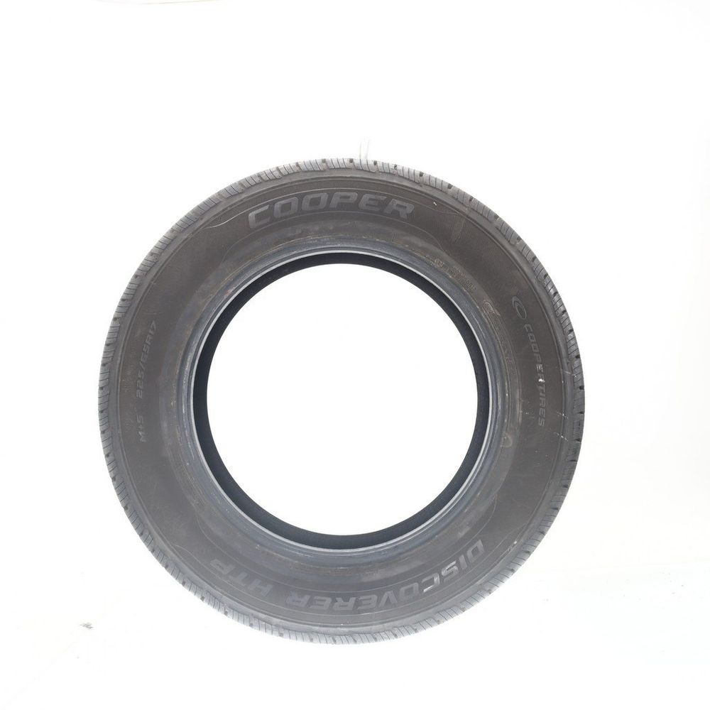 Used 225/65R17 Cooper Discoverer HTP 102H - 10.5/32 - Image 3