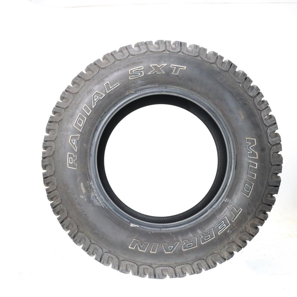Used LT 33X12.5R17 Dean Mud Terrain Radial SXT 114Q D - 15/32 - Image 3