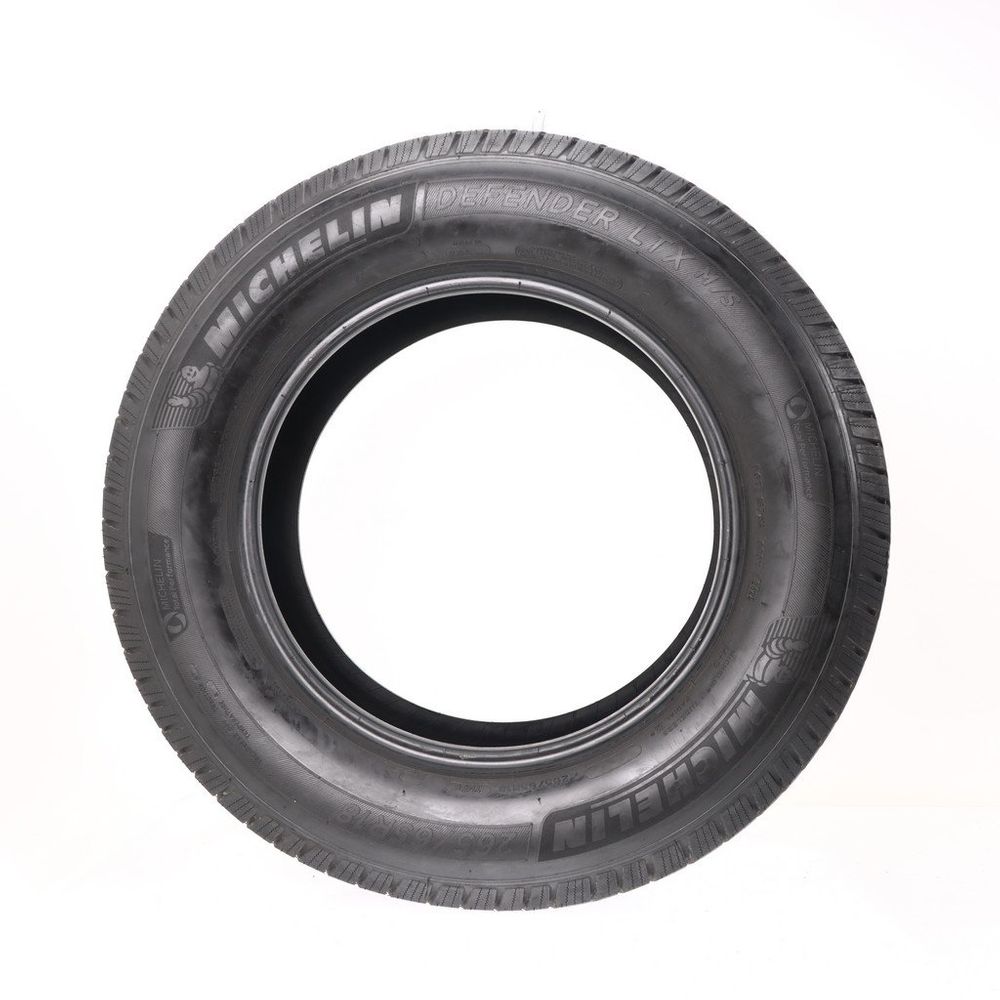 Set of (2) Used 265/65R18 Michelin Defender LTX M/S 114T - 9-9.5/32 - Image 3