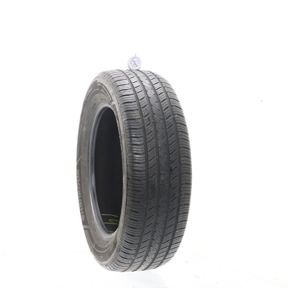 Set of (2) Used 235/60R18 Hankook Kinergy ST 107H - 5.5-6/32 - Image 1