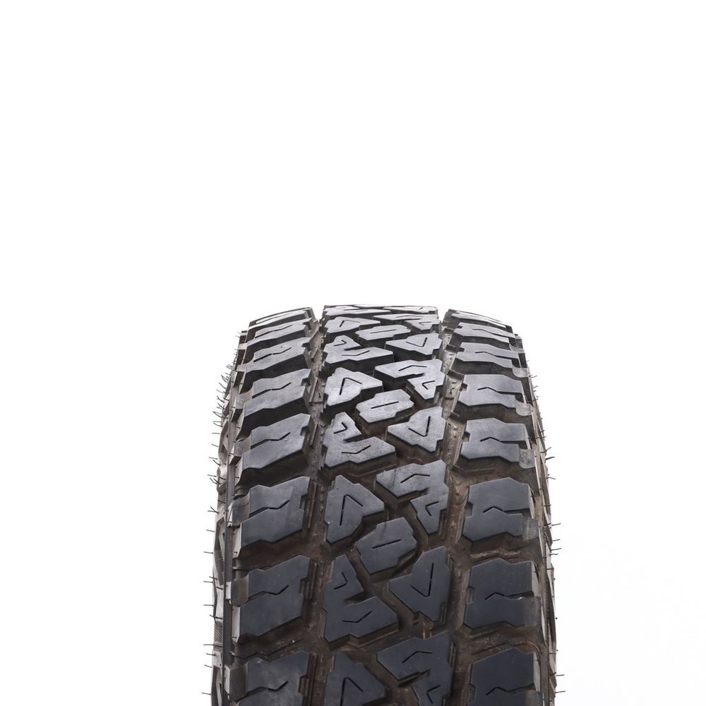 Used LT 235/75R15 Kumho Road Venture MT51 110/107Q D - 17.5 - Image 2