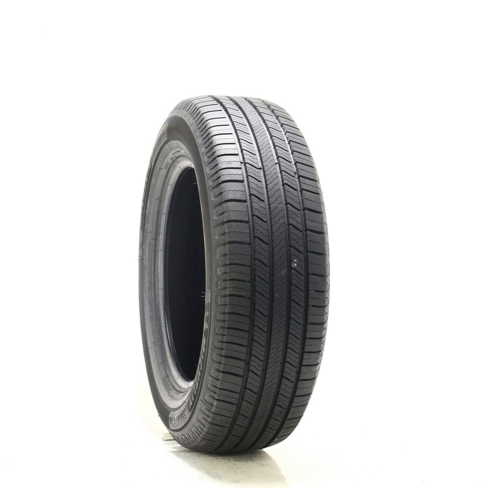 New 235/65R18 Michelin Defender 2 106H - New - Image 1