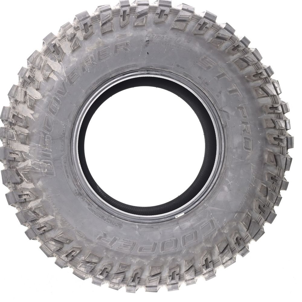 Set of (2) Used LT 37X12.5R17 Cooper Discoverer STT Pro 124Q D - 9-10/32 - Image 3