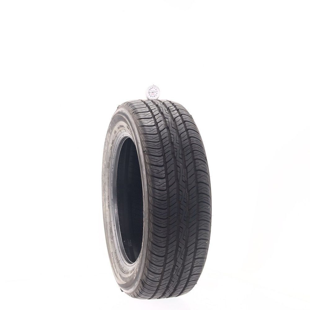 Set of (2) Used 215/60R17 Dunlop Signature II 96T - 10/32 - Image 1
