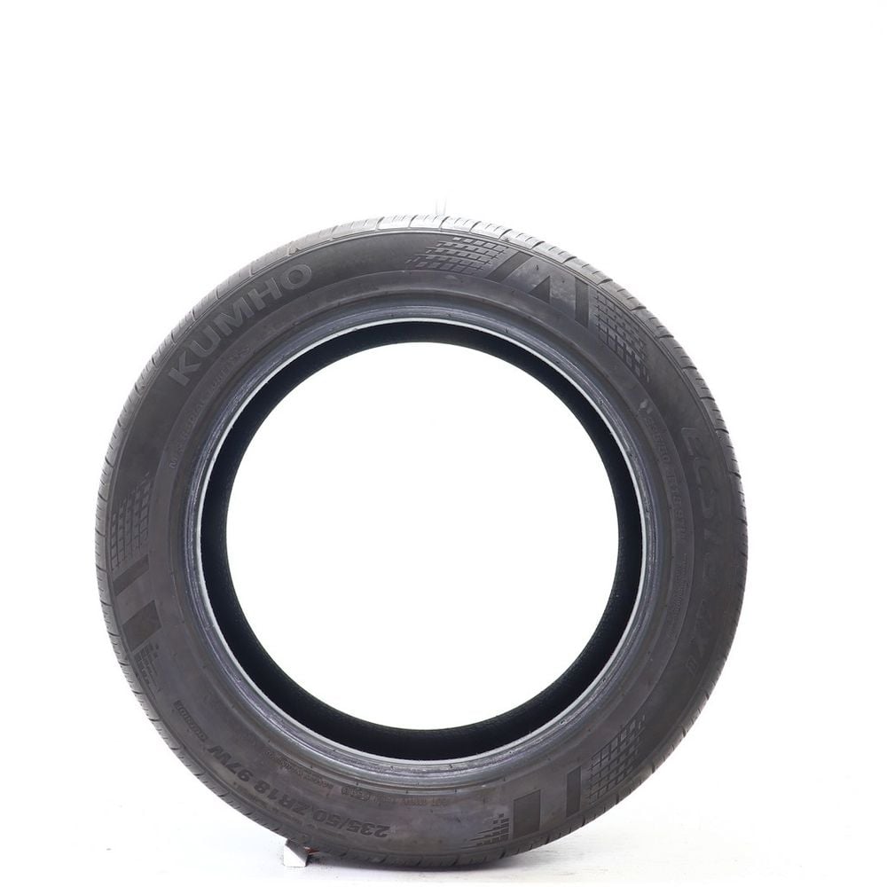 Set of (2) Used 235/50ZR18 Kumho Ecsta 4X II 97W - 8.5-9/32 - Image 3