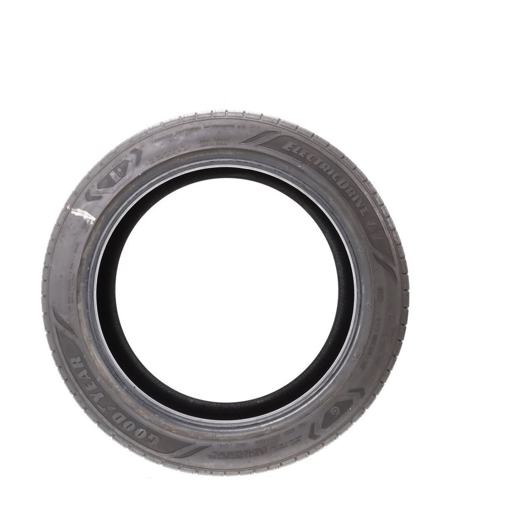 Set of (2) Used 255/45R19 Goodyear ElectricDrive GT SoundComfort 104W - 7-8.5/32 - Image 6
