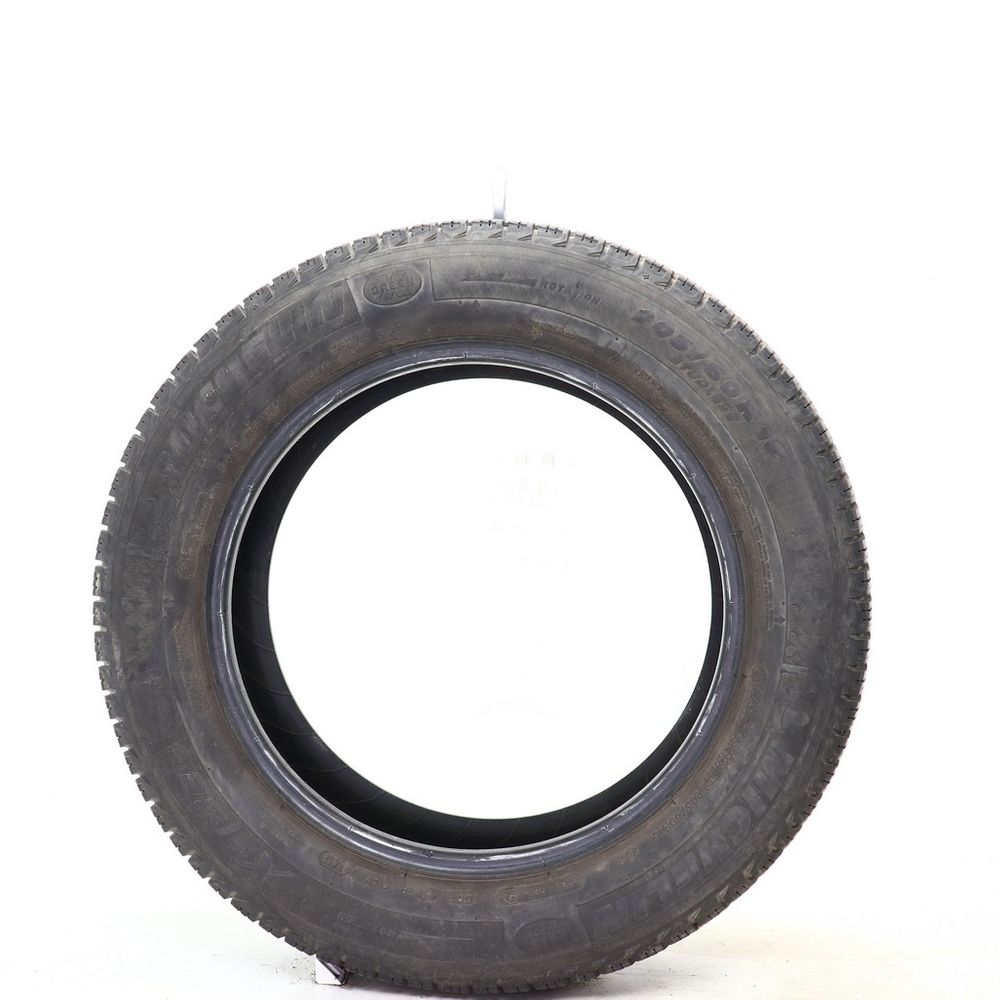 Set of (2) Used 205/60R16 Michelin X-Ice Xi3 96H - 8.5/32 - Image 3