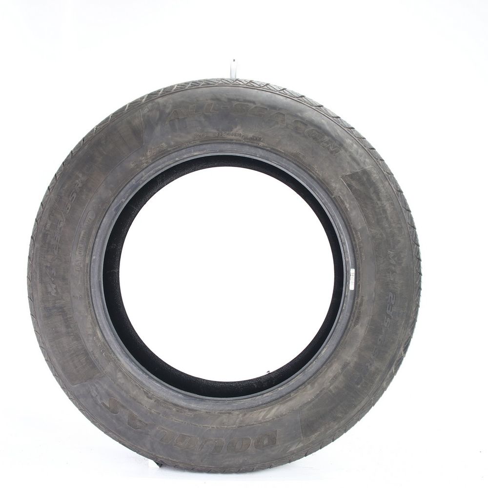 Set of (2) Used 235/65R18 Douglas All Season (Douglas) 106T - 5.5/32 - Image 3