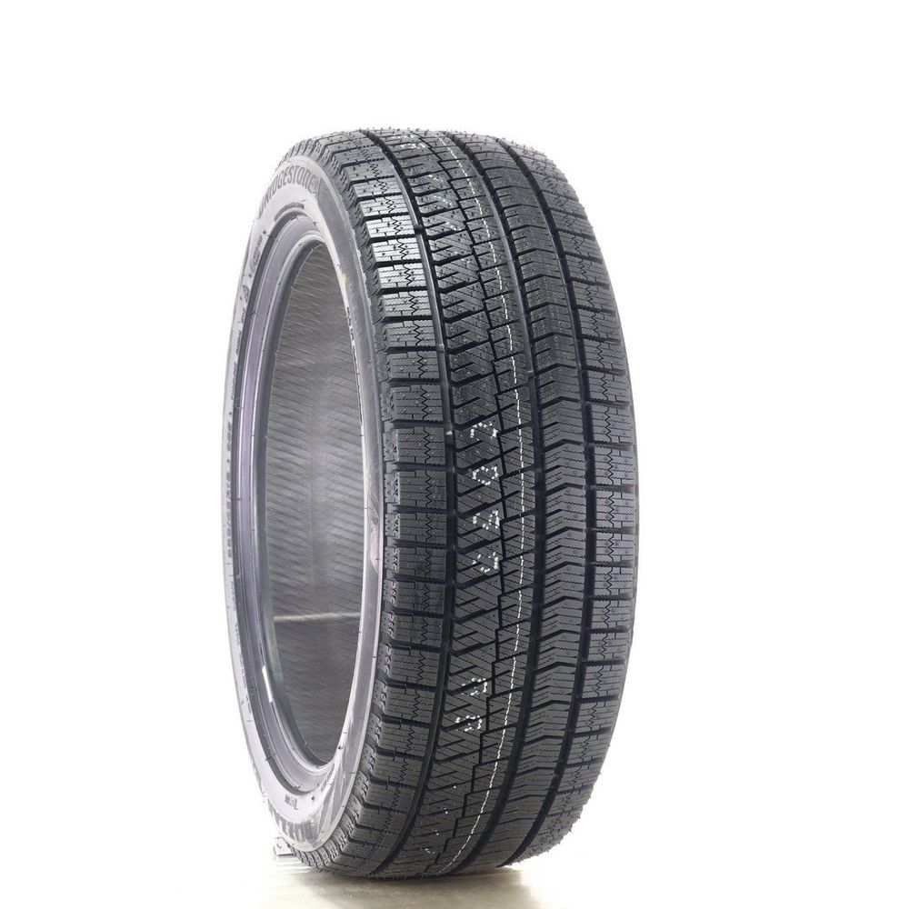 New 225/45R18 Bridgestone Blizzak Ice Gen 01 Studless 95S - 11/32 - Image 1