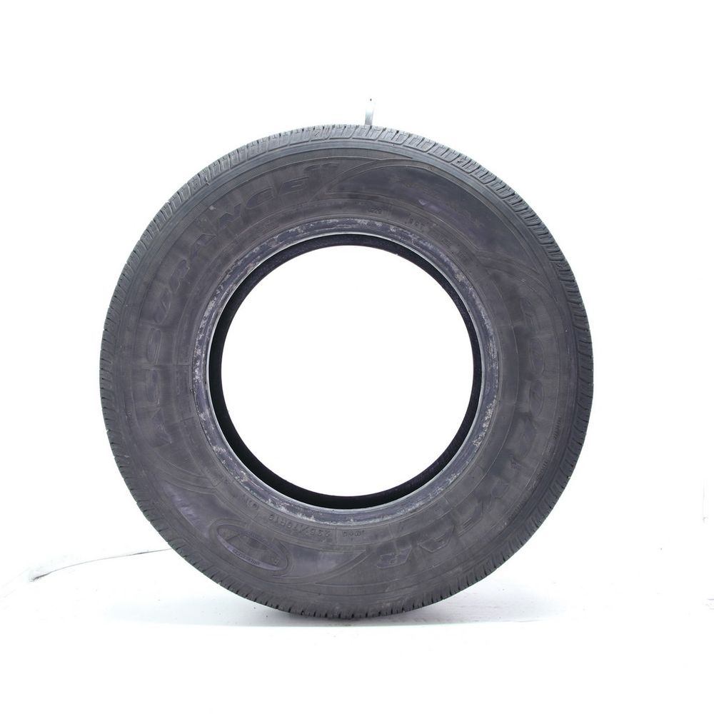 Set of (2) Used 235/70R16 Goodyear Assurance CS Fuel Max 106T - 7.5-8.5/32 - Image 3