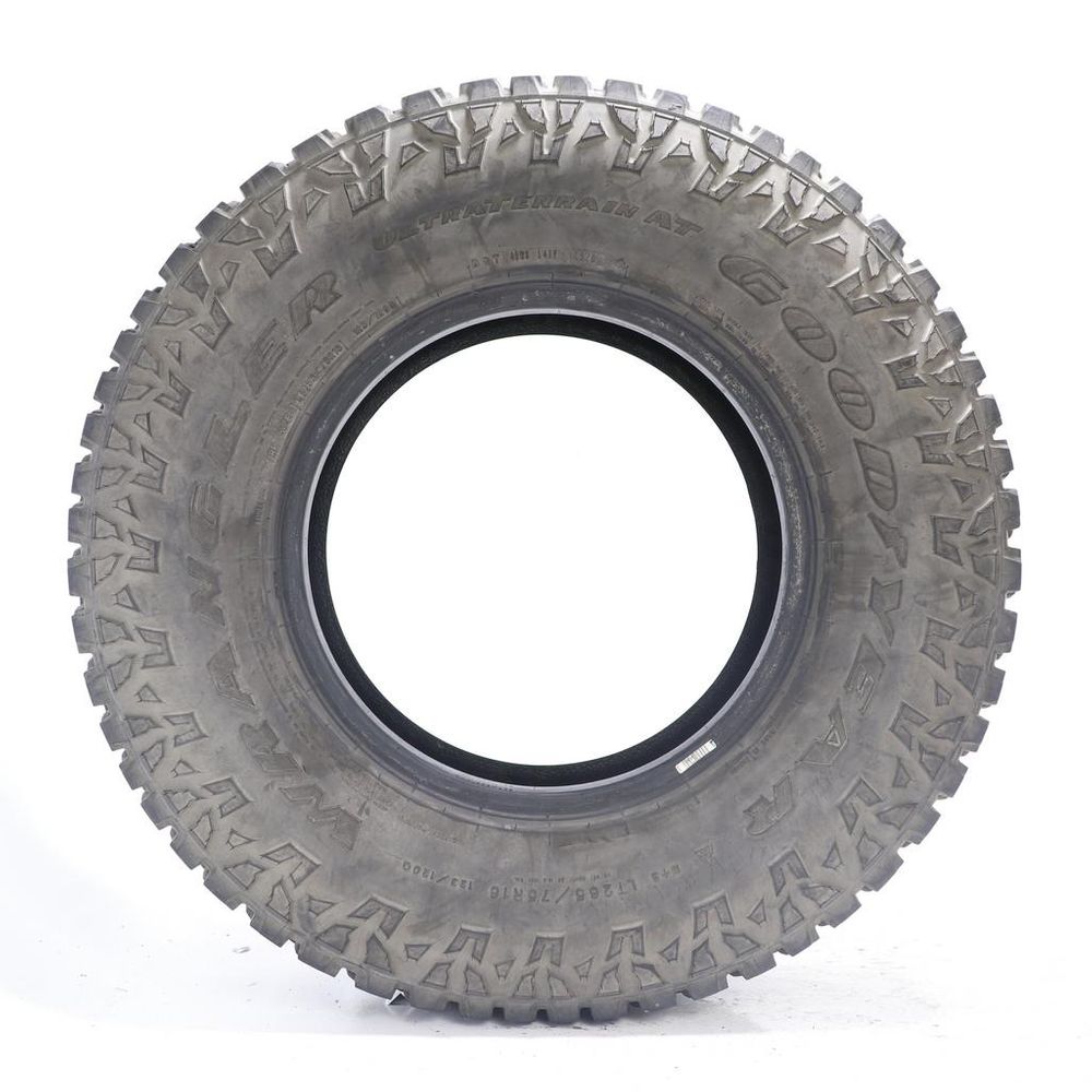 Used LT 265/75R16 Goodyear Wrangler Ultra Terrain AT 123/120Q E - 14/32 - Image 3