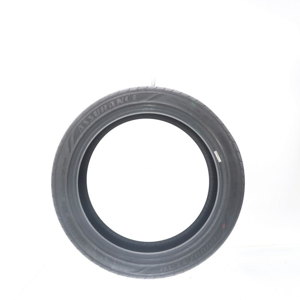 Set of (2) Used 235/40R18 Goodyear Assurance Finesse 91W - 7-8/32 - Image 3