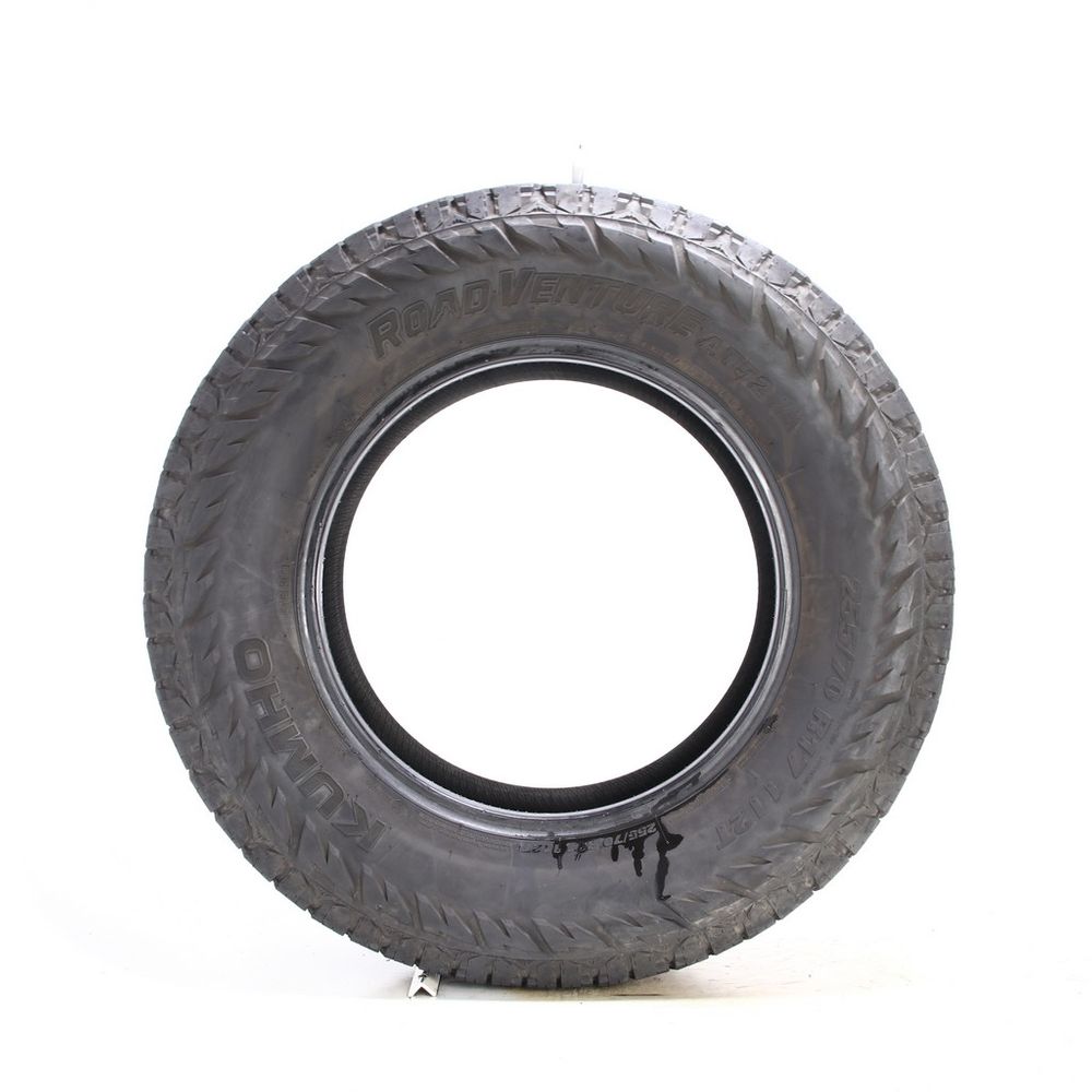 Set of (2) Used 255/70R17 Kumho Road Venture AT52 112T - 6-7.5/32 - Image 3