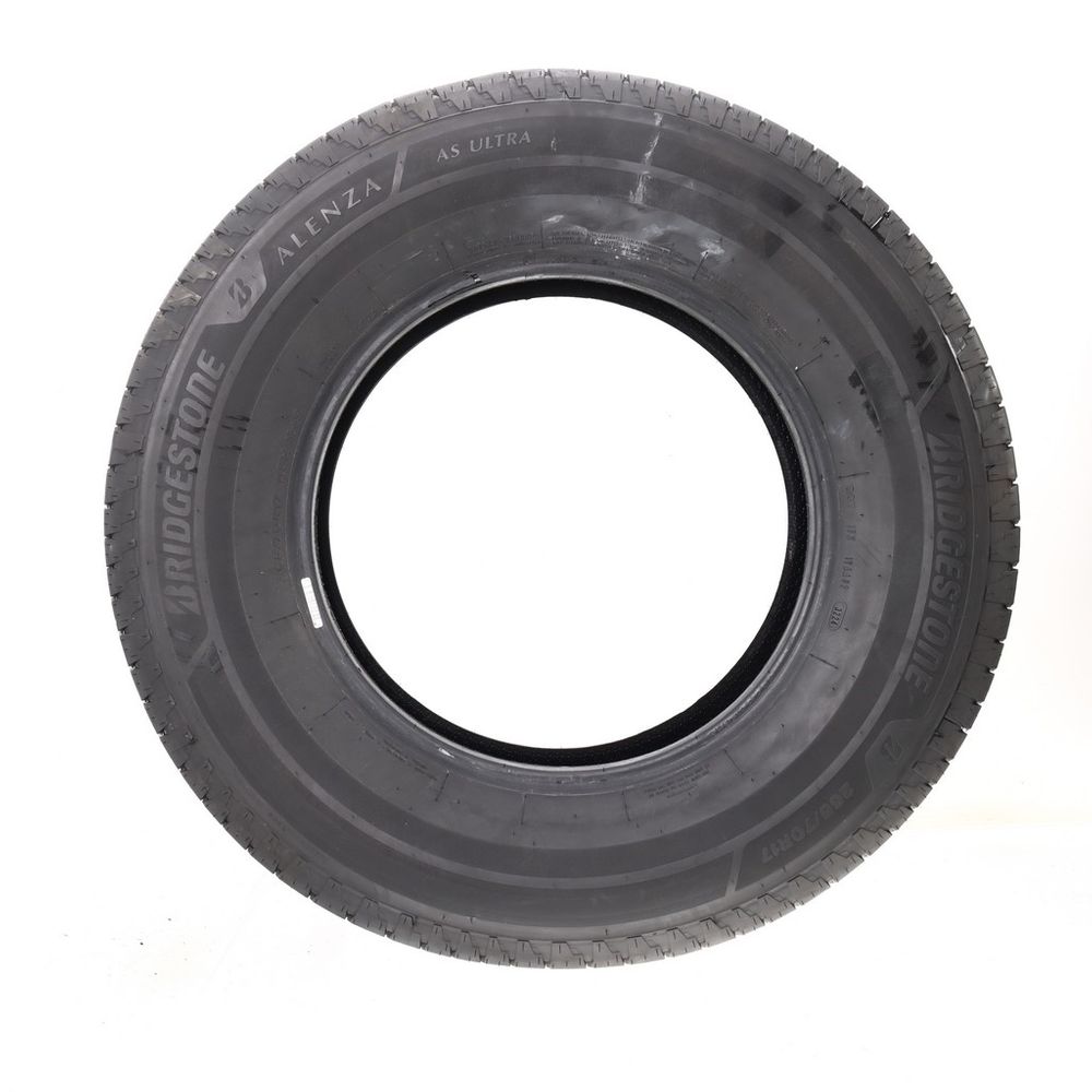 Driven Once 265/70R17 Bridgestone Alenza AS Ultra 115H - 9.5/32 - Image 3