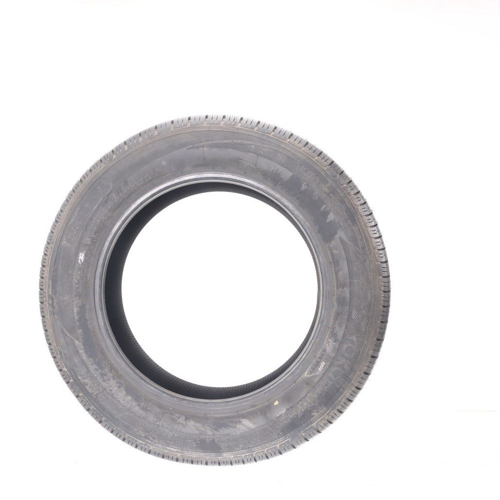 New 215/65R17 Yokohama Tornante 98T - Image 3