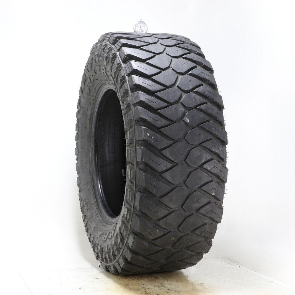 Set of (2) Used LT 35X12.5R18 Maxxis Razr MT 123Q E - 6.5-7/32 - Image 1