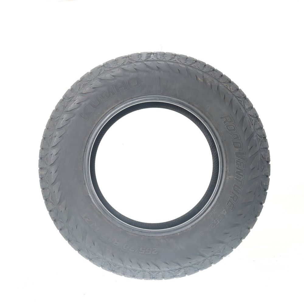 Used 255/70R17 Kumho Road Venture AT52 112T - 8.5/32 - Image 3