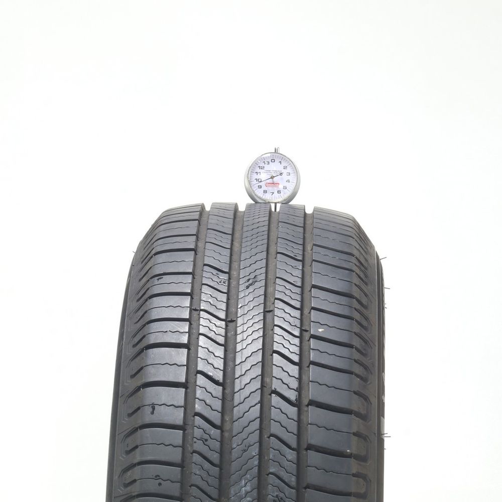 Set of (4) Used 225/65R17 Michelin Defender 2 102H - 9-10.5/32 - Image 5
