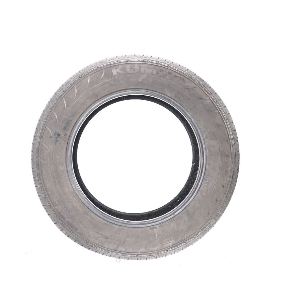 Used 235/65R17 Kumho Solus KL21 103T - 5/32 - Image 3