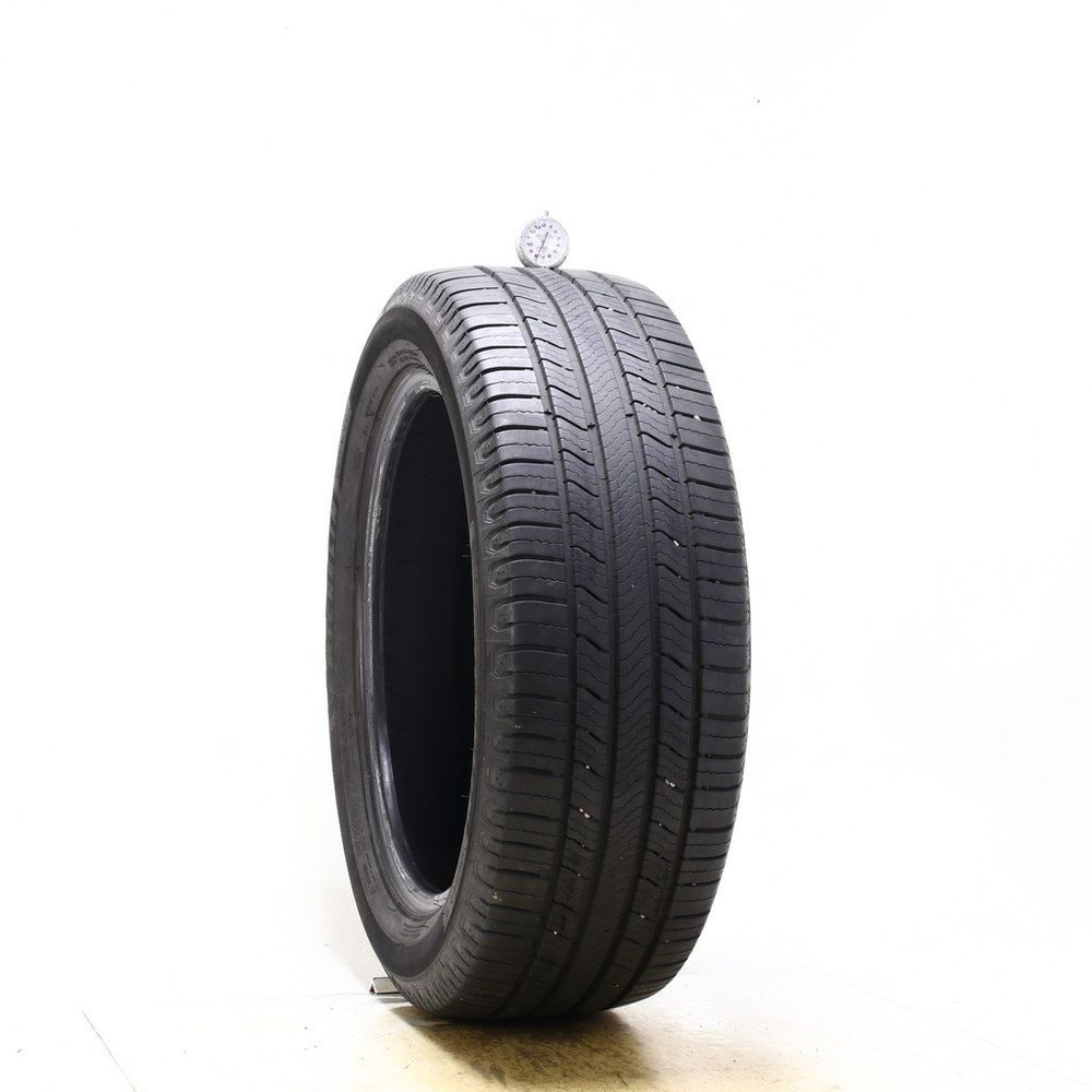 Set of (4) Used 225/55R19 Michelin Defender 2 99H - 7.5-9/32 - Image 1