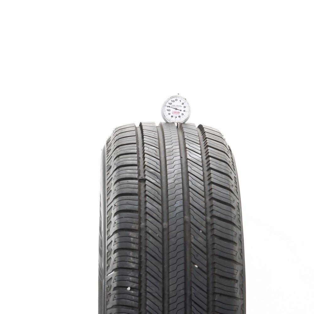Set of (2) Used 235/65R17 Yokohama Geolandar CV G058 108V - 10-11/32 - Image 5