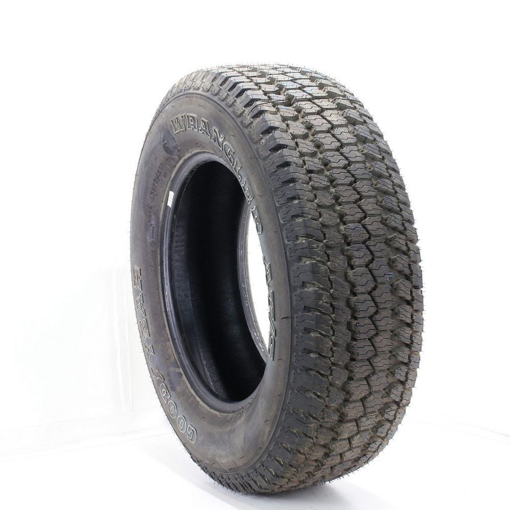 Driven Once LT 275/65R18 Goodyear Wrangler AT/S 113/110S C - 16/32 - Image 1
