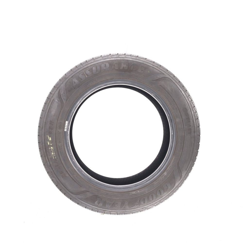 Used 205/65R16 Goodyear Assurance Outlast 95H - 6.5/32 - Image 3