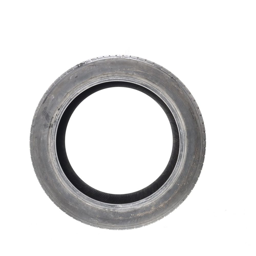 Used 255/45R19 Toyo Celsius II 104V - 7.5/32 - Image 3