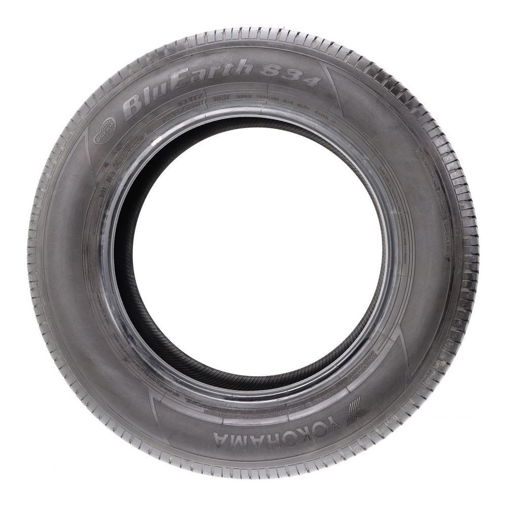 Set of (2) Used 235/65R17 Yokohama BluEarth S34TZ 103T - 7-8.5/32 - Image 6