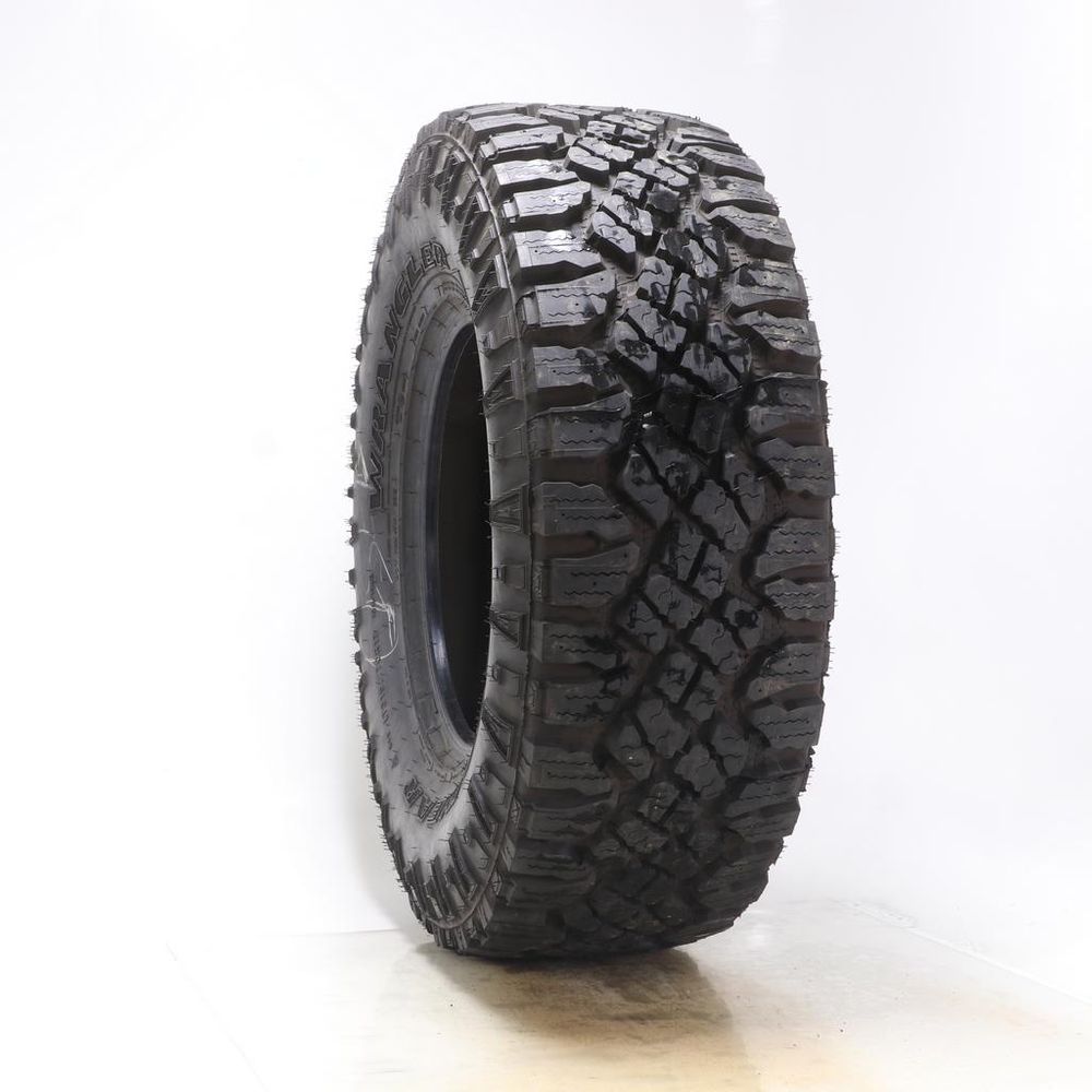 Driven Once LT 315/70R17 Goodyear Wrangler Duratrac 121/118Q D - 17/32 - Image 1