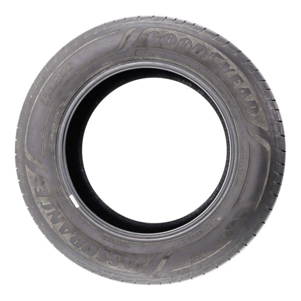 Set of (4) Used 265/60R18 Goodyear Assurance MaxLife 110H - 10-11.5/32 - Image 3