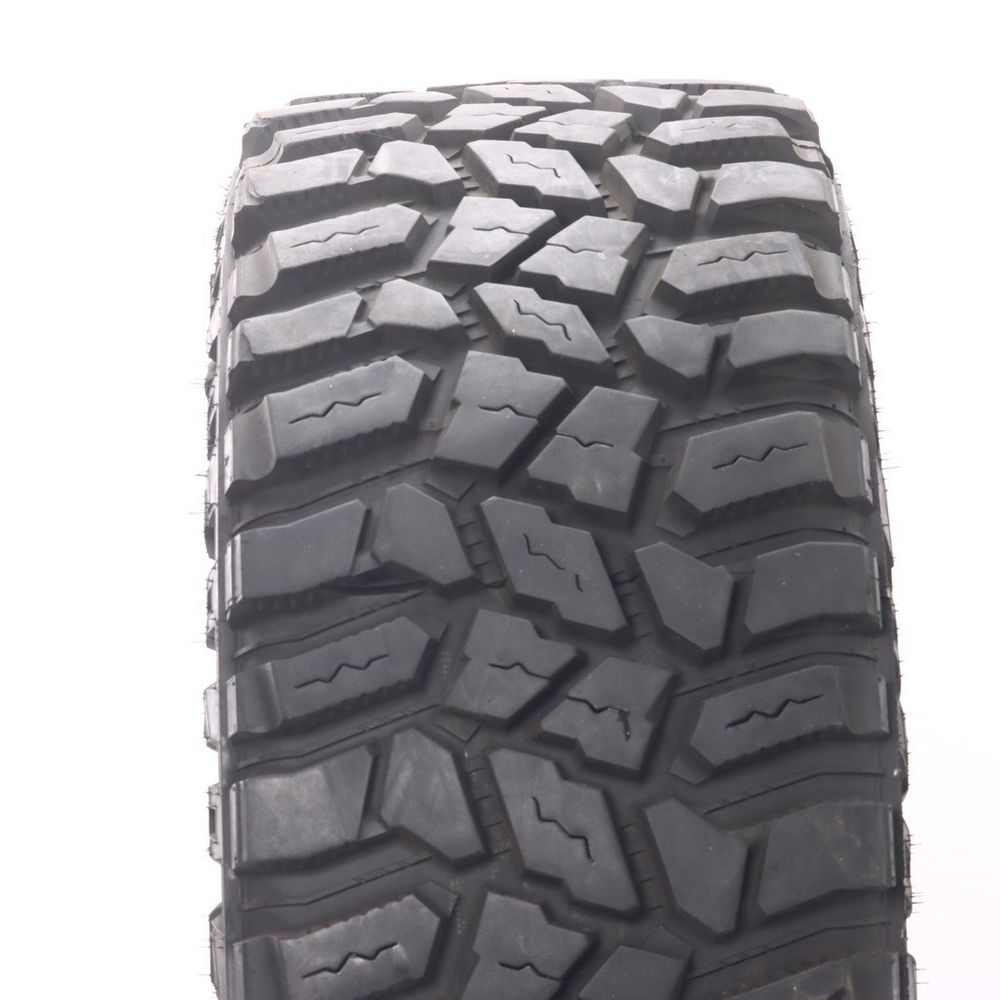 Used LT 37X13.5R17 Cooper Discoverer STT Pro 121Q E - 17/32 - Image 2