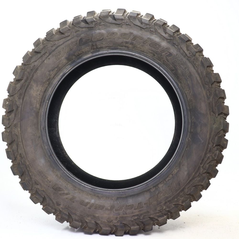 Set of (2) Used LT 295/60R20 BFGoodrich Mud-Terrain T/A KM3 126/123Q E - 10.5-11.5/32 - Image 3