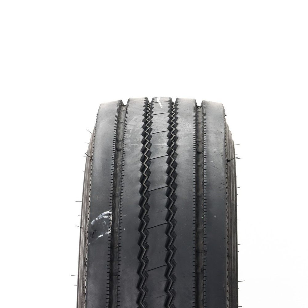Used 225/70R19.5 Michelin Agilis HD Z 128/126N - 14.5/32 - Image 2