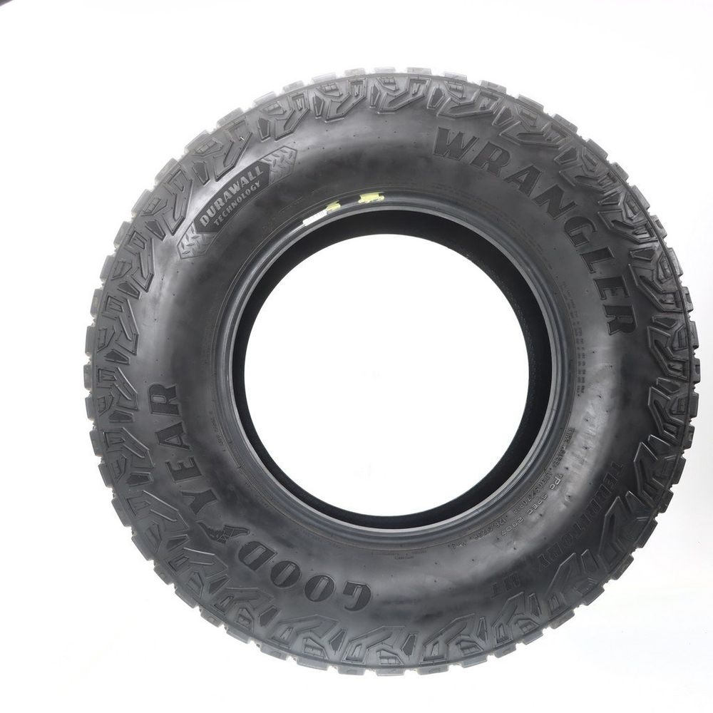 Used LT 305/70R18 Goodyear Wrangler Territory MT 126/123R E - 7.5/32 - Image 3