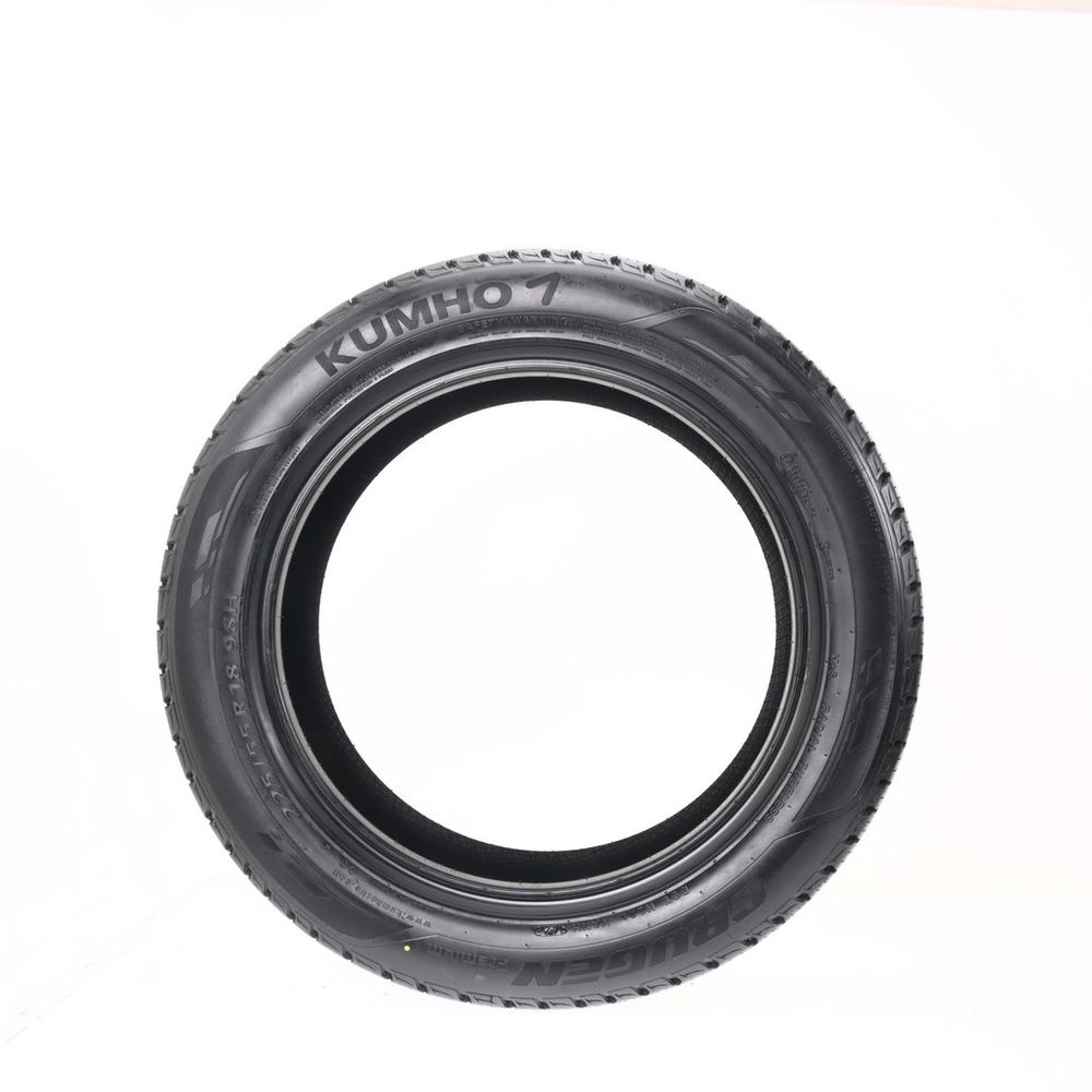 New 225/55R18 Kumho Crugen Premium 98H - Image 3