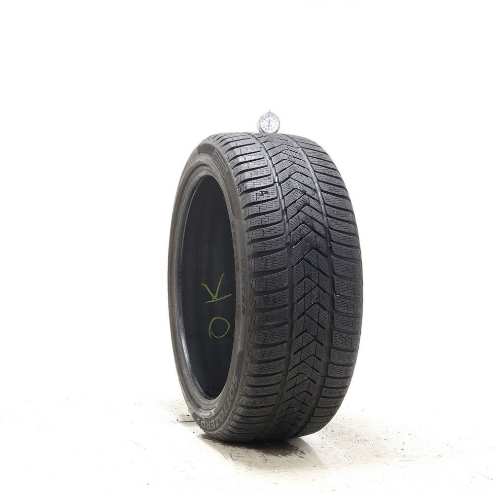 Used 235/40R19 Pirelli Winter Sottozero 3 96V - 7/32 - Image 1