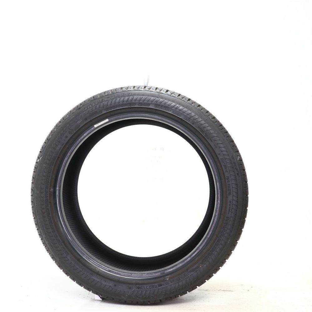 Used 255/40RF17 Bridgestone DriveGuard RFT 94W - 7.5/32 - Image 3