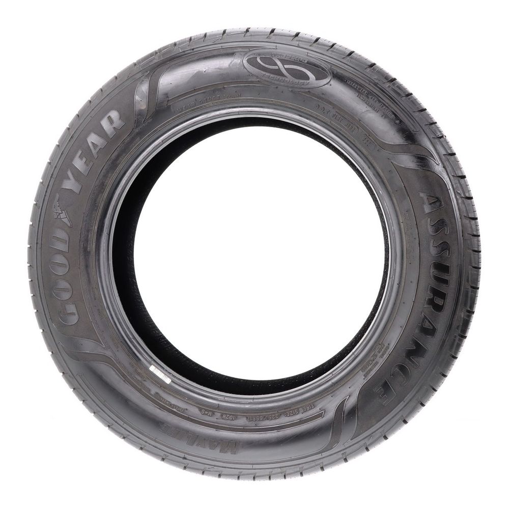 Set of (2) Used 225/65R17 Goodyear Assurance MaxLife 102H - 10-11/32 - Image 6