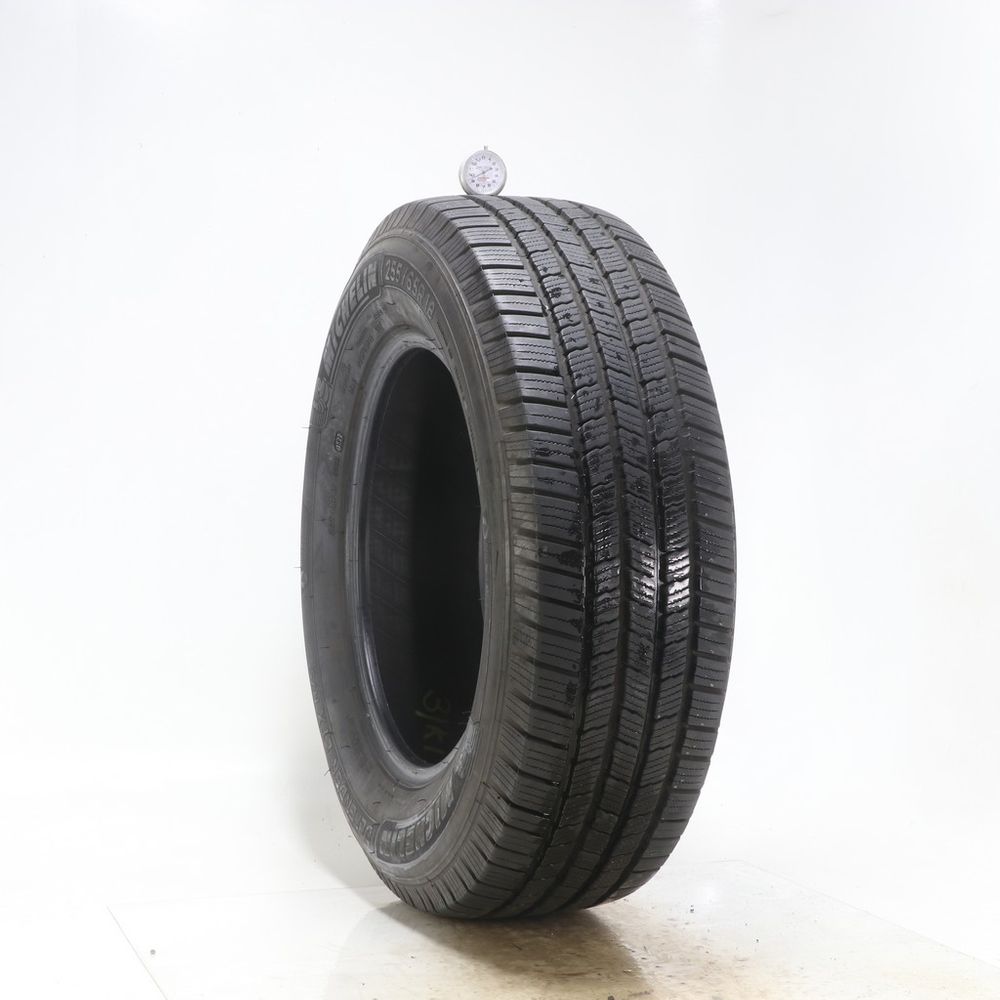 Set of (2) Used 255/65R18 Michelin Defender LTX M/S 111T - 8.5-9.5/32 - Image 4