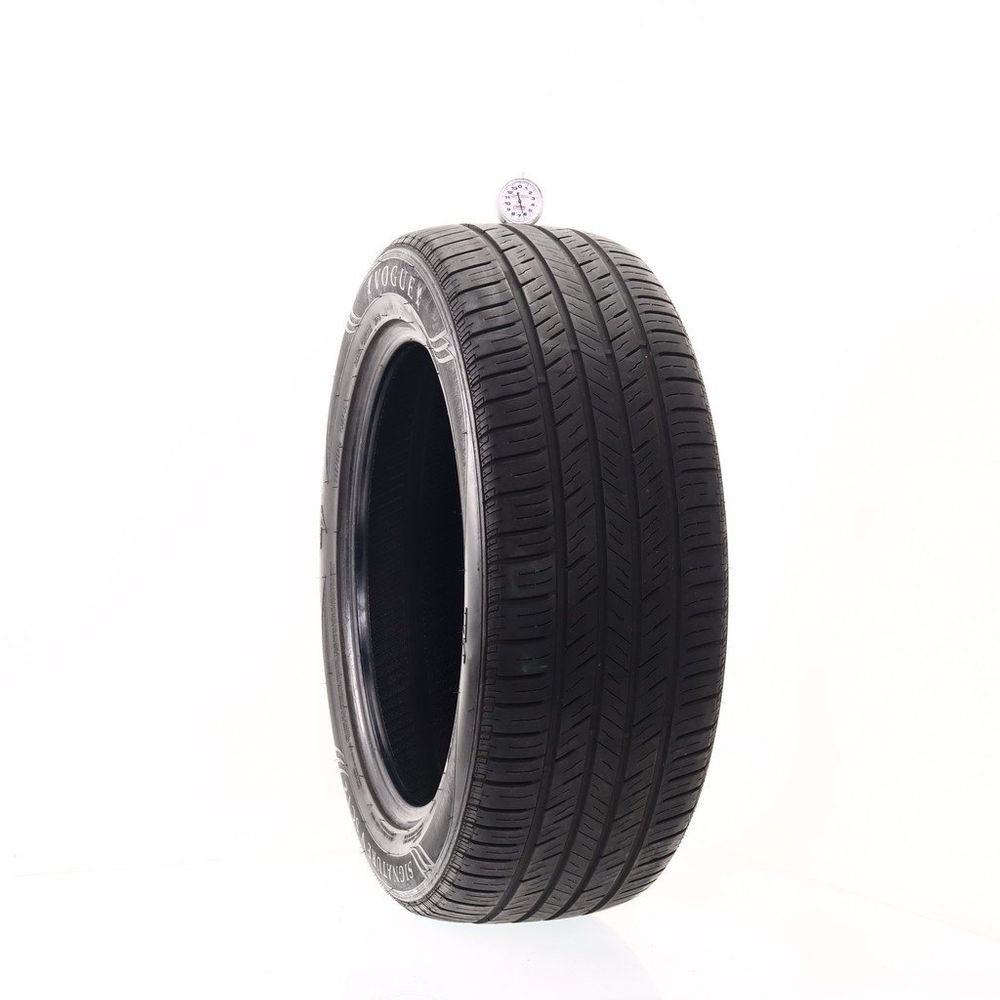 Set of (2) Used 235/55R19 Vogue Signature V SCT2 105V - 6-7/32 - Image 1