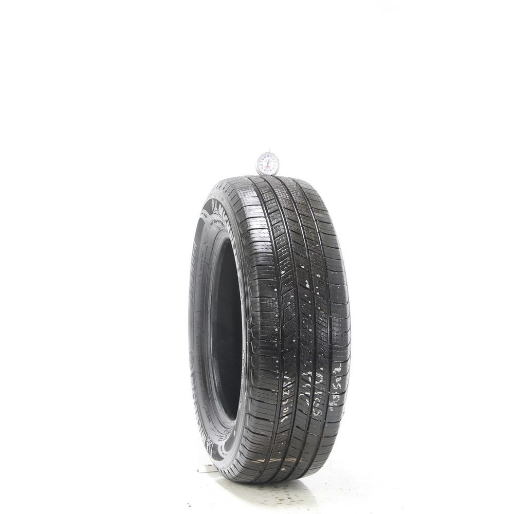 Set of (2) Used 205/65R15 Michelin Defender 94T - 7-7.5/32 - Image 4
