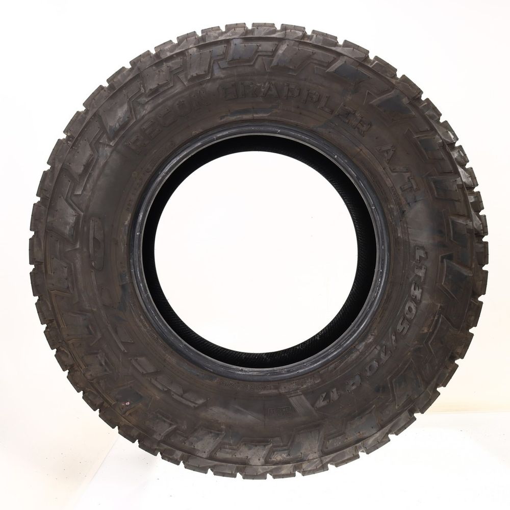 Used LT 305/70R17 Nitto Recon Grappler A/T 125/122R E - 16/32 | Utires