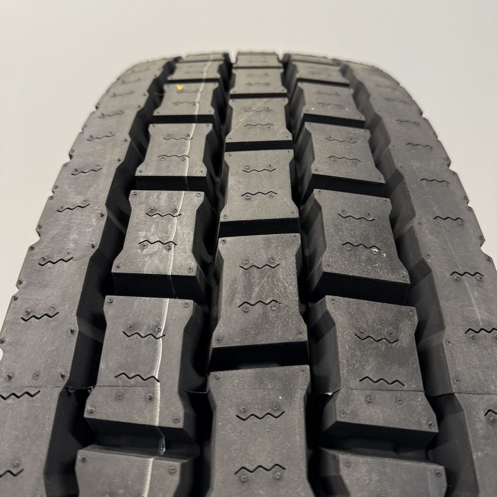 Set of (4) New 295/75R22.5 Blackhawk BDL81 FST 14PR 144/141L - Image 2