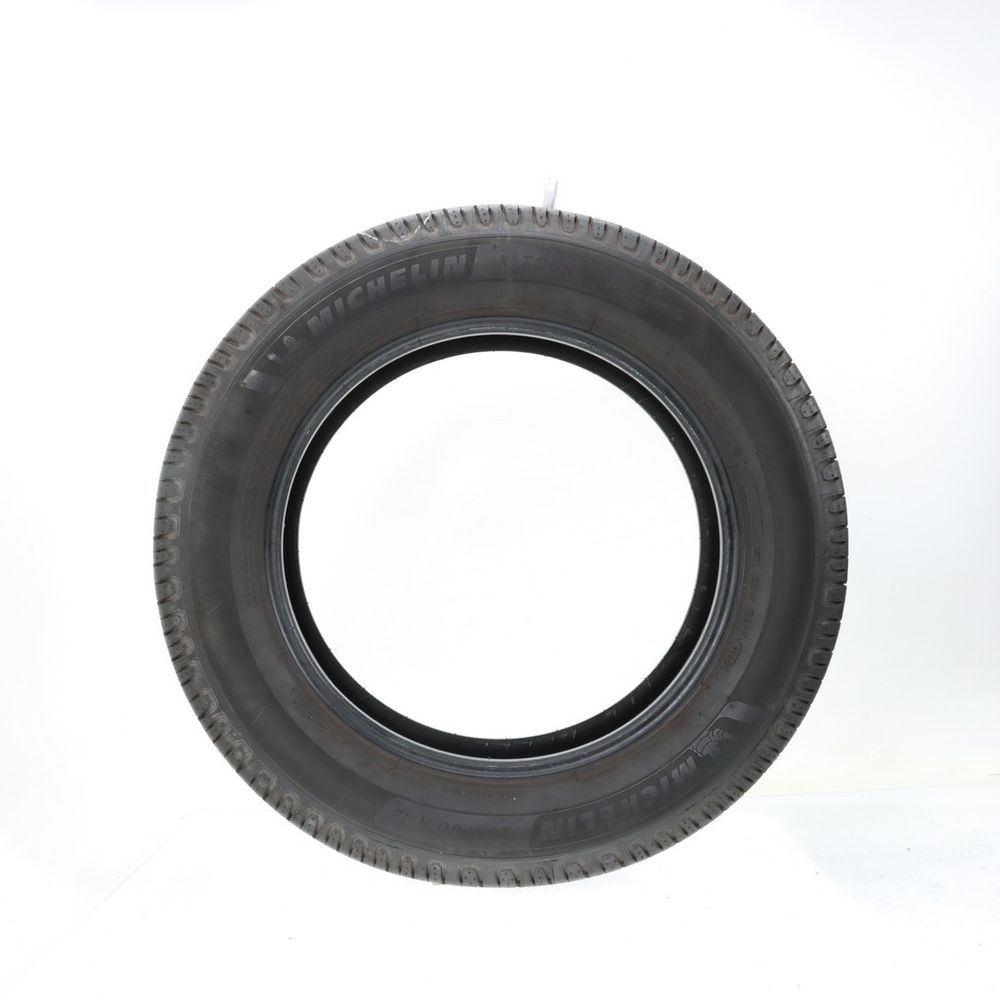 Set of (2) Used 235/60R18 Michelin X Tour A/S 2 107H - 10/32 - Image 3